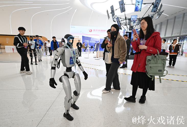 从“中国制造”到“中国智造”：外国人眼中的中国经济韧性